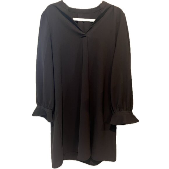 Elegant Black Shift Dress - Picture 1 of 3